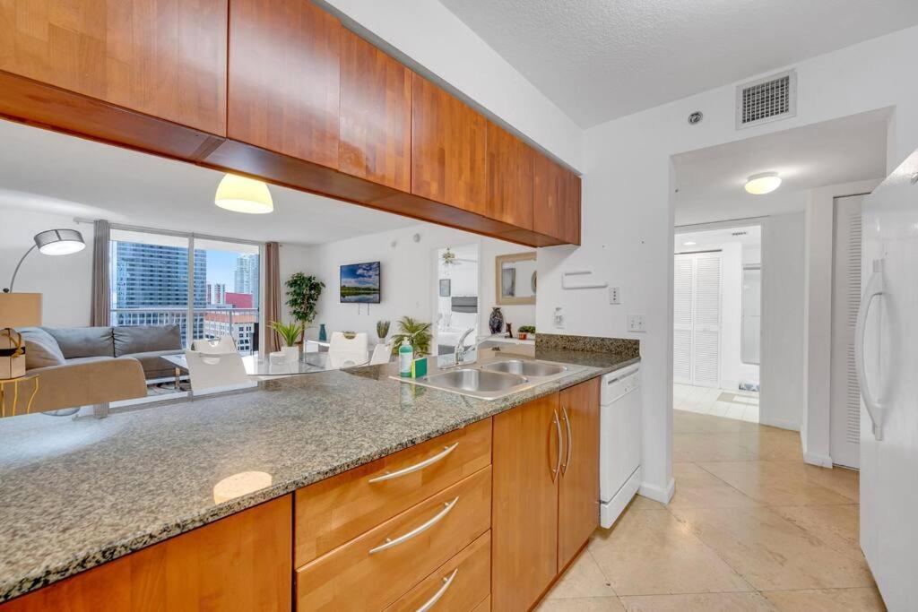 Appartement Ocean View 1br Brickell-freeparking *
